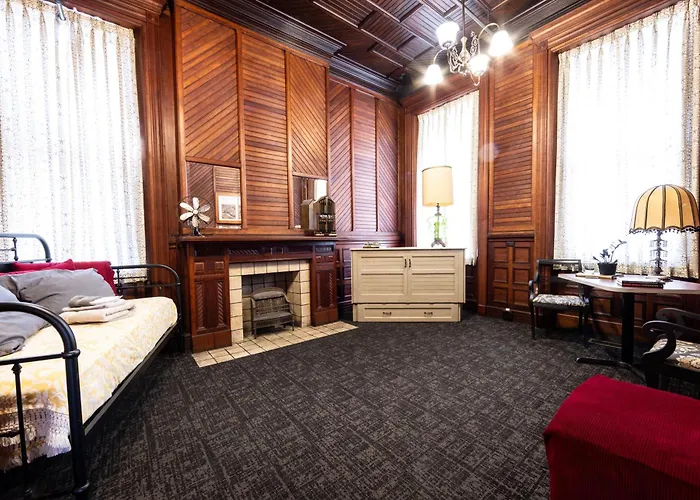 Traveler's Rest Hotel Pittsburgh
